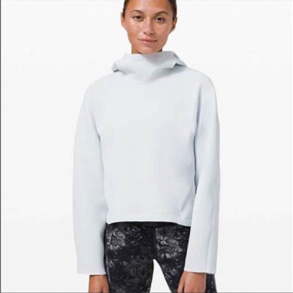 NWT Lululemon AirWrap Pullover Hoodie